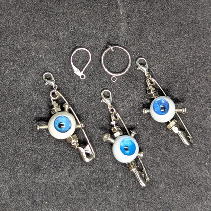 【安全じゃないピン】の片耳ピアス・イヤリング