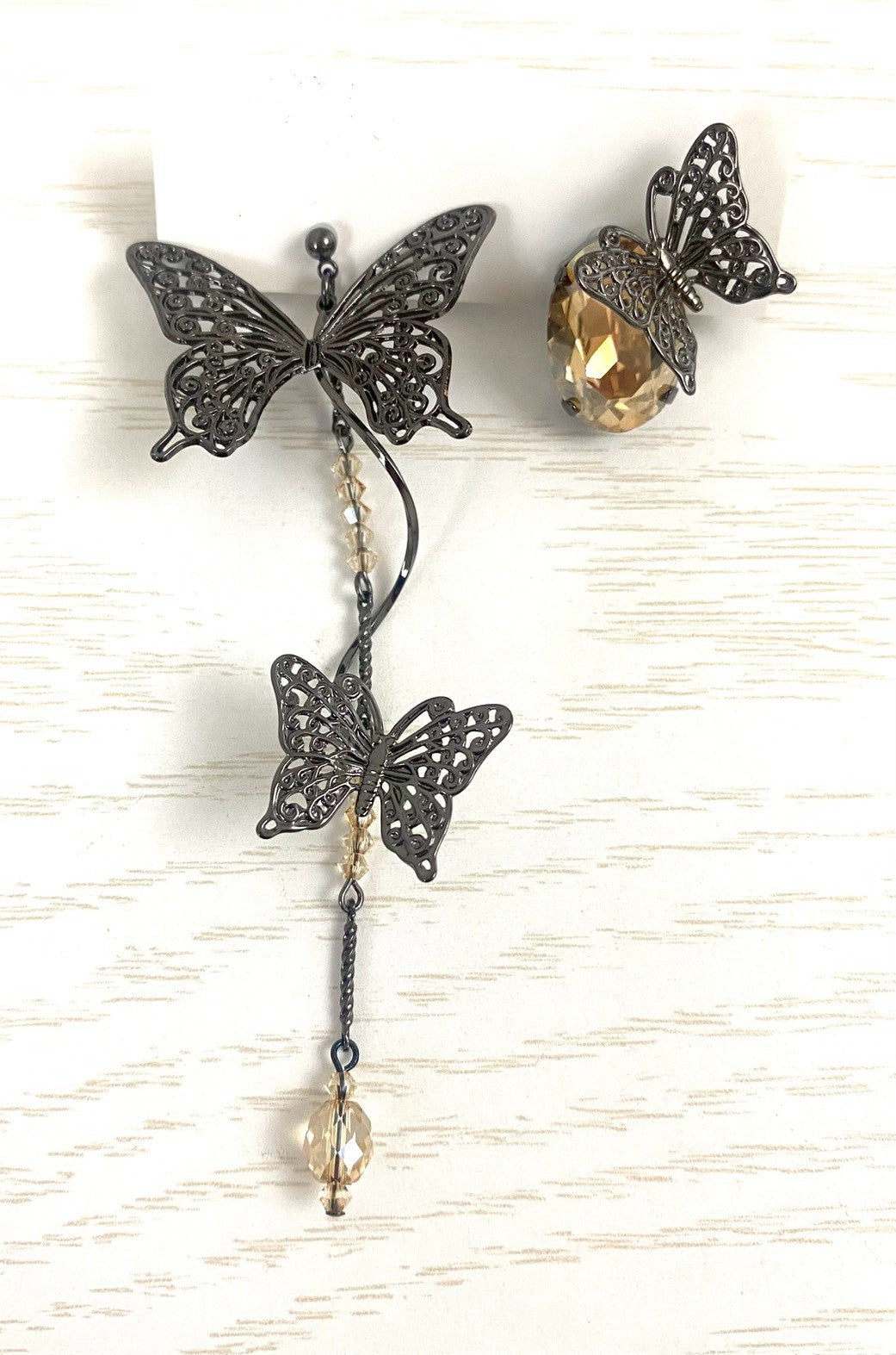 【BfP】アシンメトリーバタフライ・ピアス